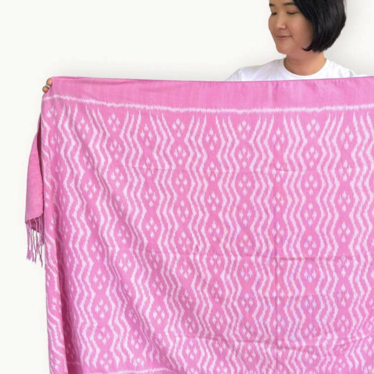 Ikat Cotton Scarf · Pink · 150 × 200 cm