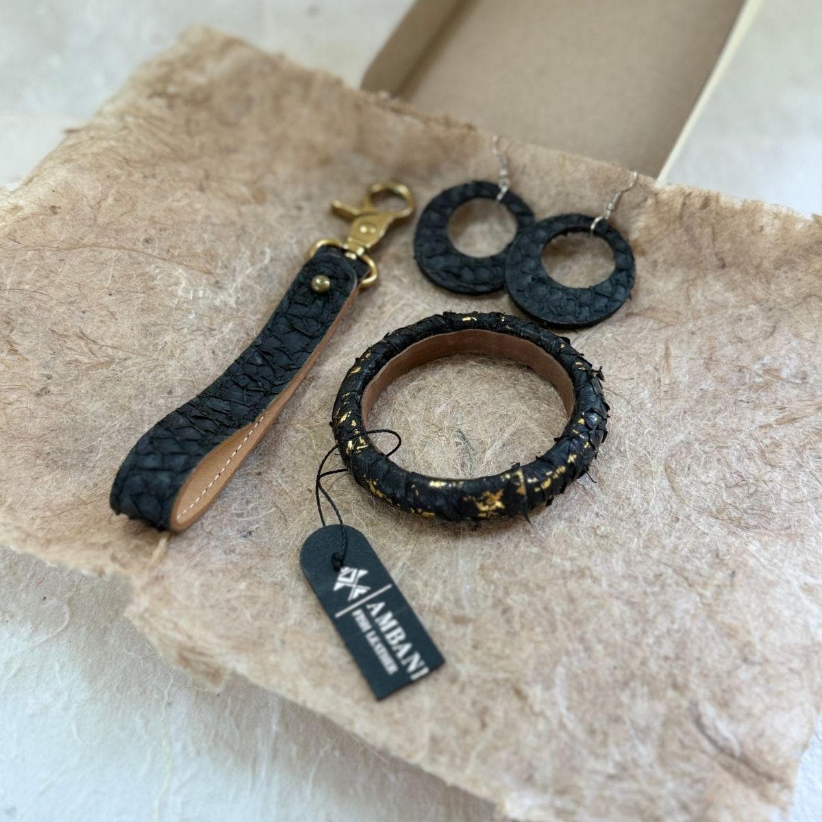 Fish Leather Jewelry Set · Bangle, Earrings, Keyloop