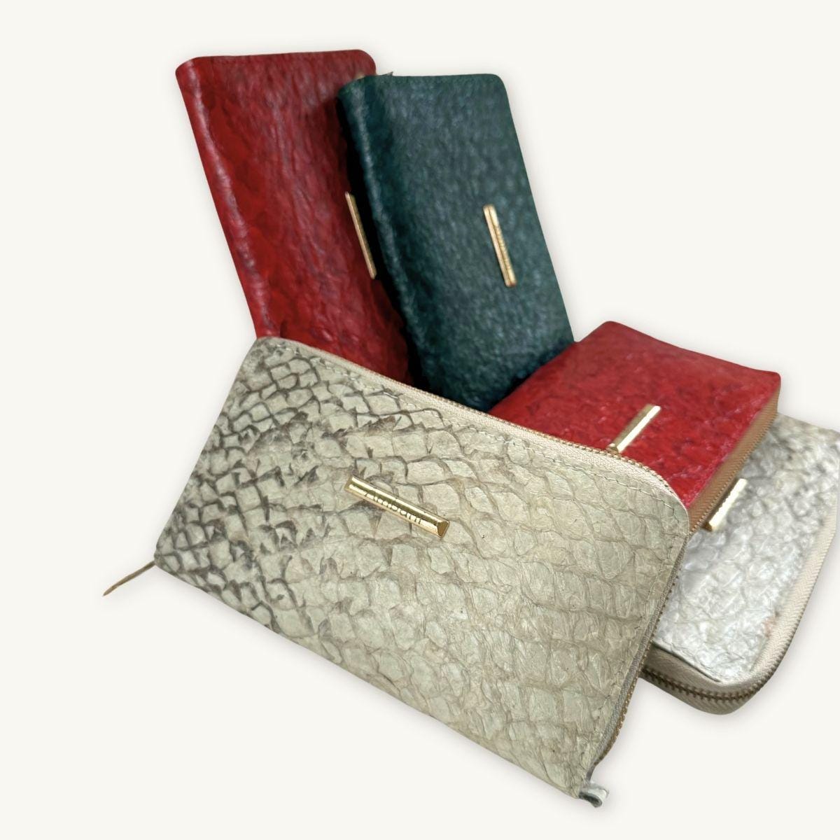 Fish Leather Wallet · Natural White