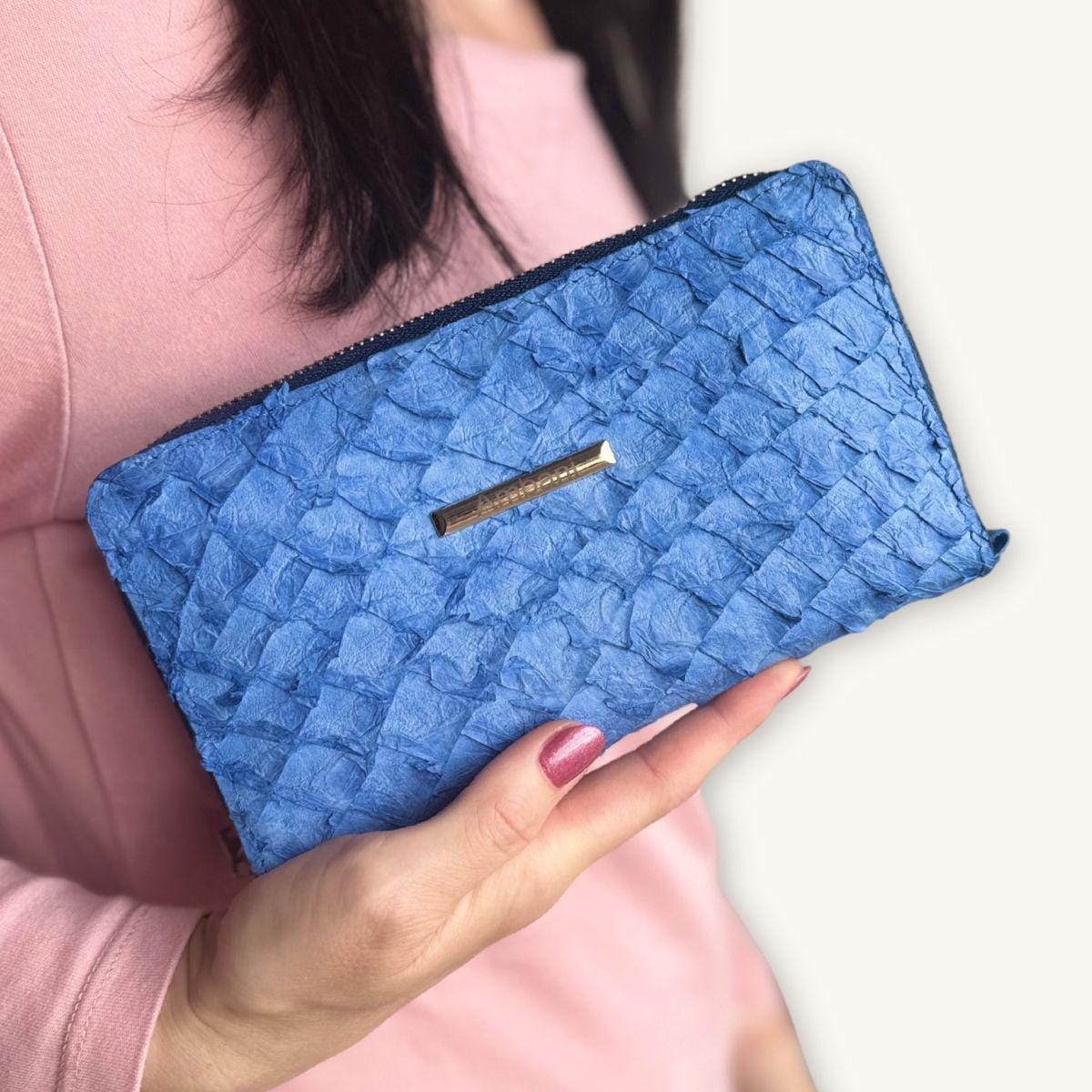Fish Leather Wallet · Blue · Open Finish