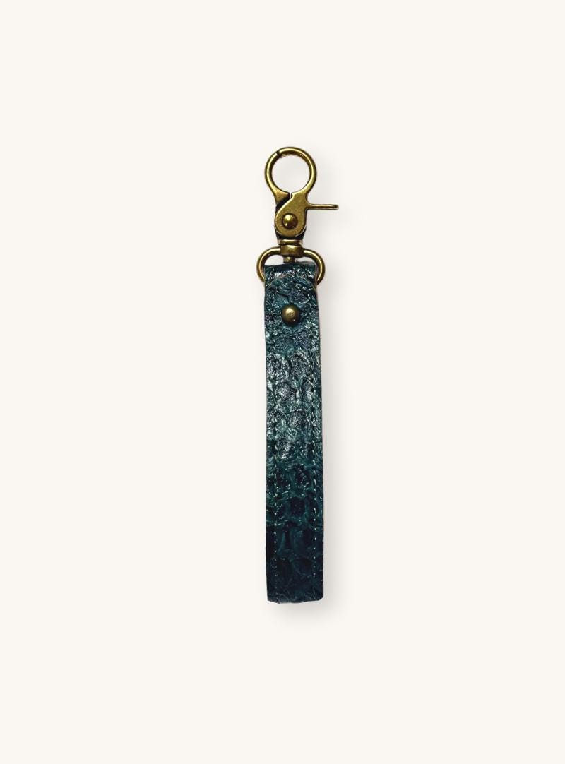 Fish Leather Keyfob · Dark Turquoise