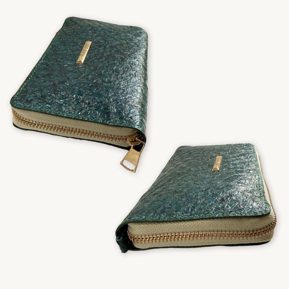 Fish Leather Wallet · Dark Turquoise · Beige Trim