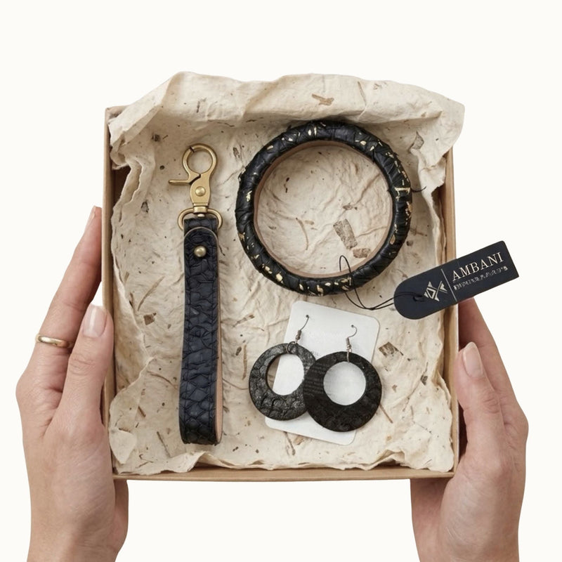Fish Leather Jewelry Set · Bangle, Earrings, Keyloop