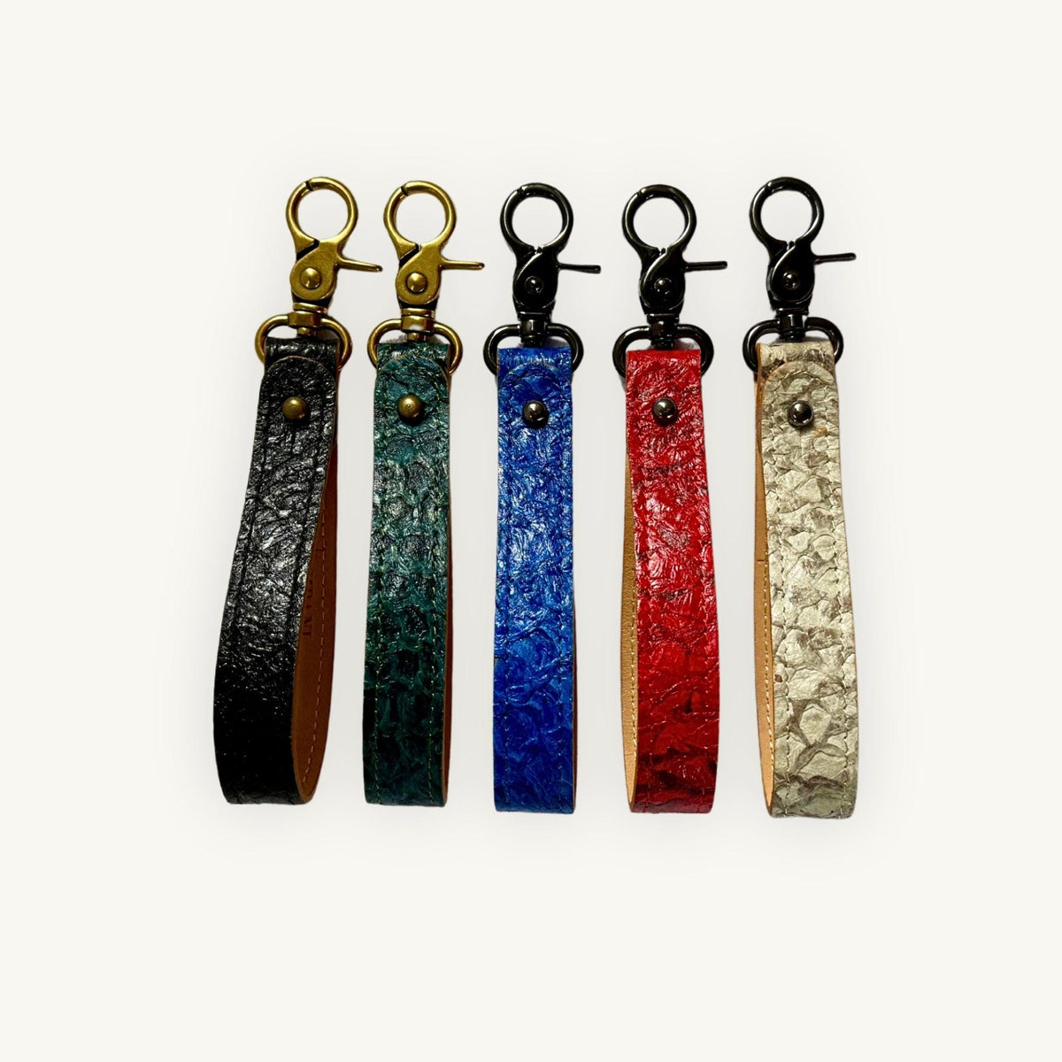Fish Leather Keyfob · Black