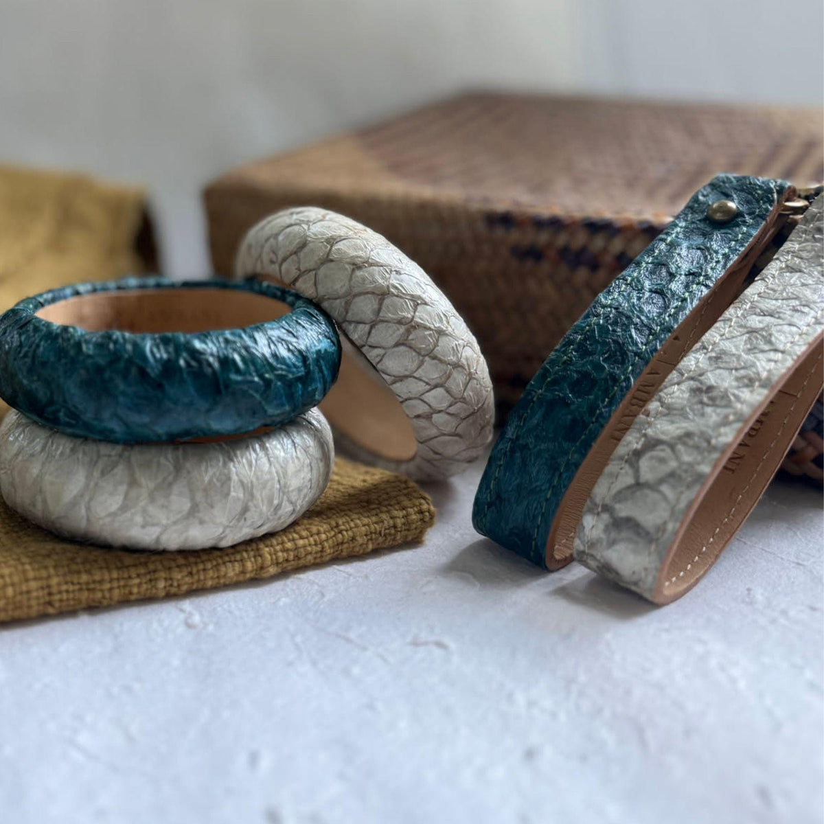 Fish Leather Keyfob · Natural White