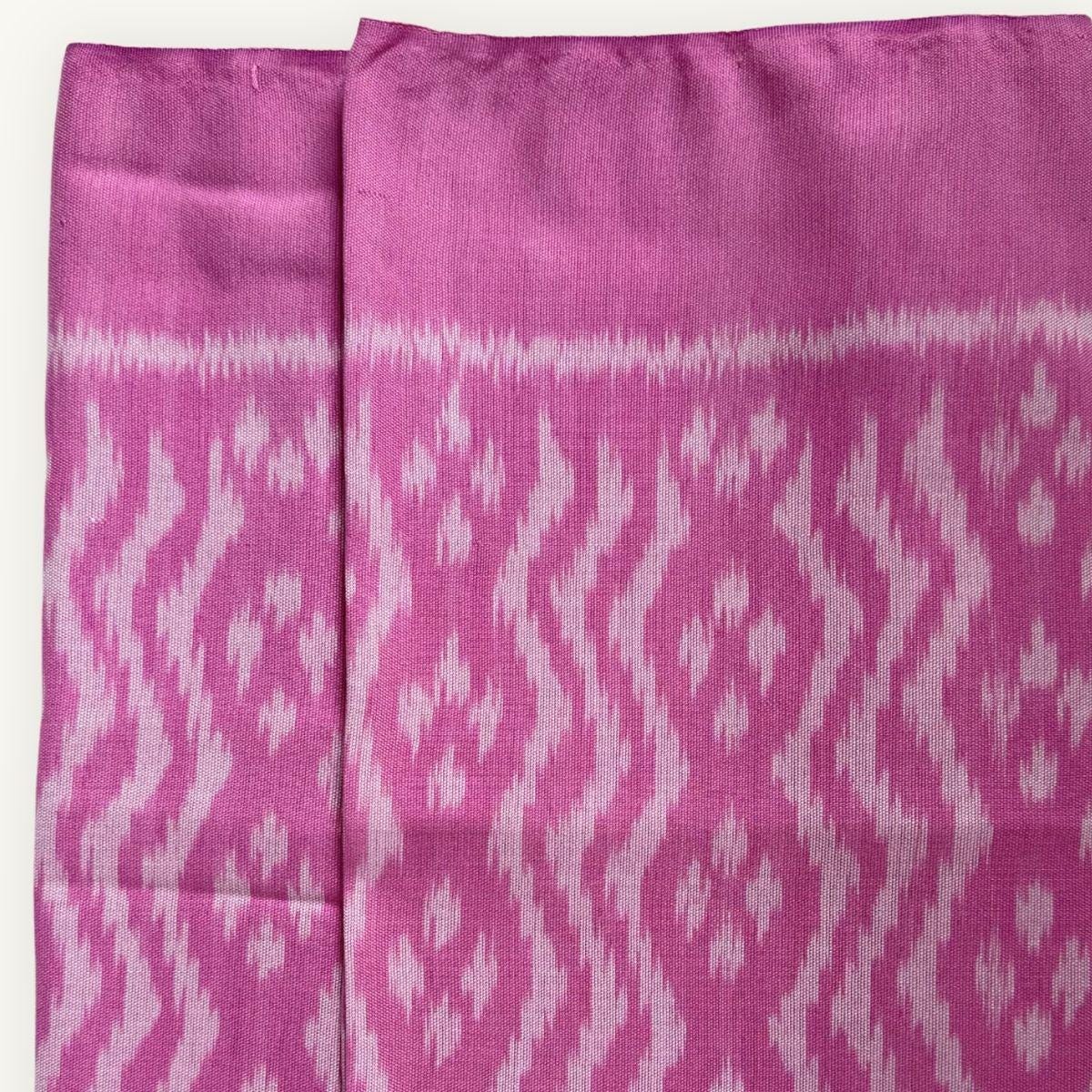 Ikat Cotton Scarf · Pink · 150 × 200 cm