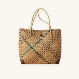 Krajood Seagrassbag with square pattern